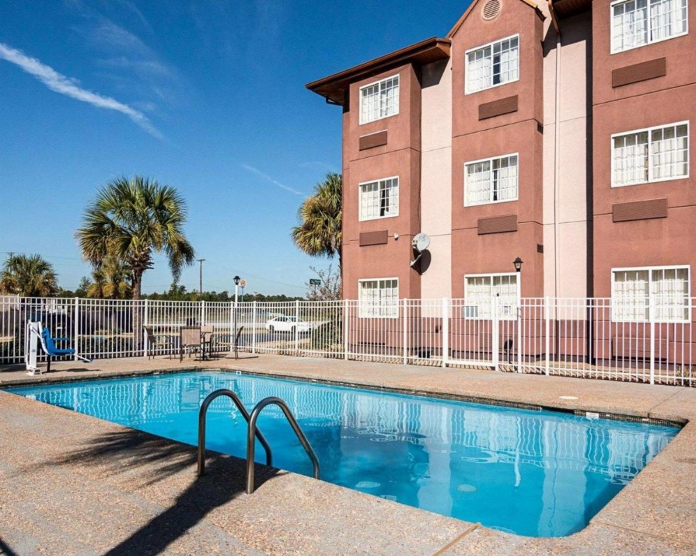 Econo Lodge Inn & Suites Natchitoches Image 13