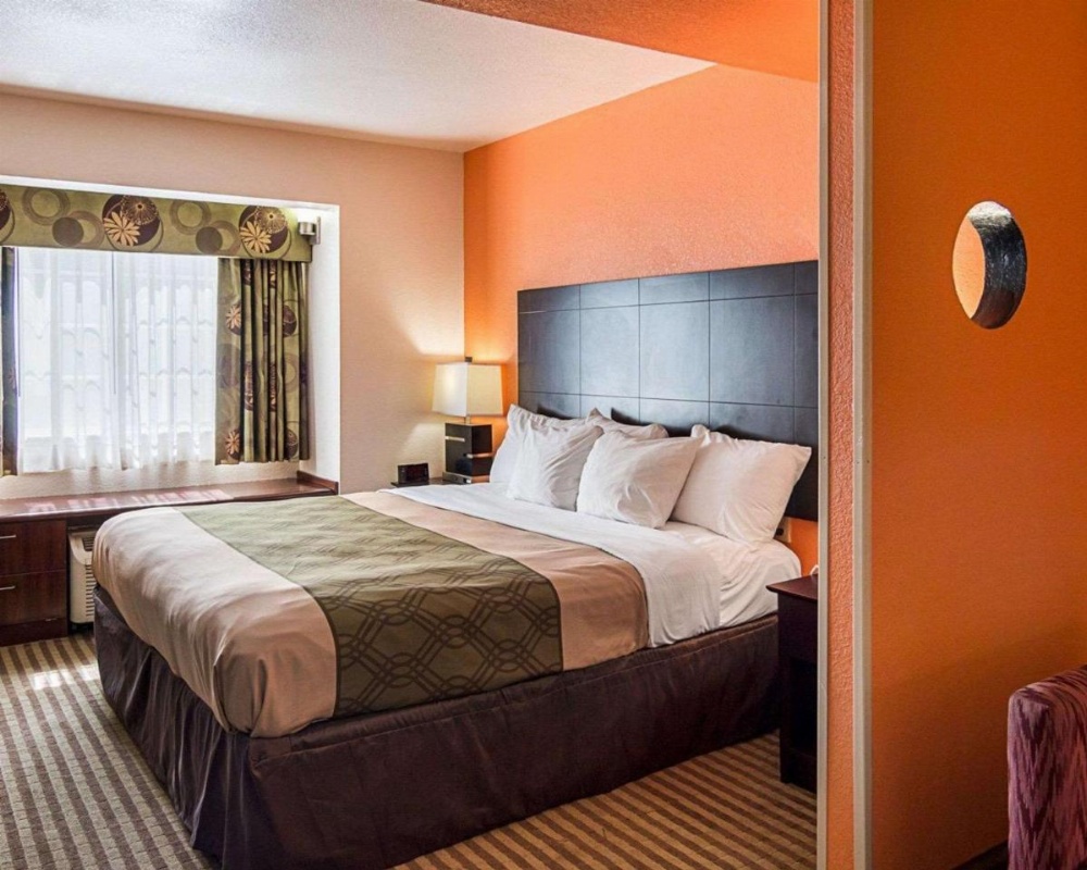 Econo Lodge Inn & Suites Natchitoches Image 20